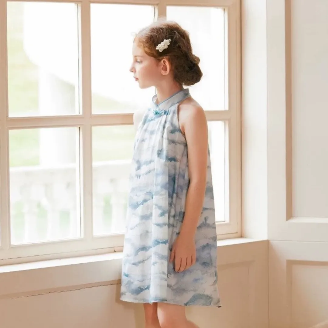 中式水墨晕染挂脖旗袍裙 Chinese Watercolor-Inspired Halter Neck Qipao Dress