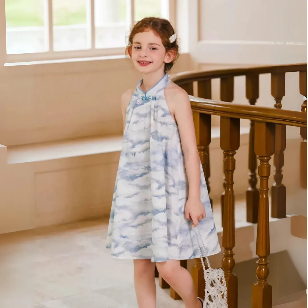 中式水墨晕染挂脖旗袍裙 Chinese Watercolor-Inspired Halter Neck Qipao Dress