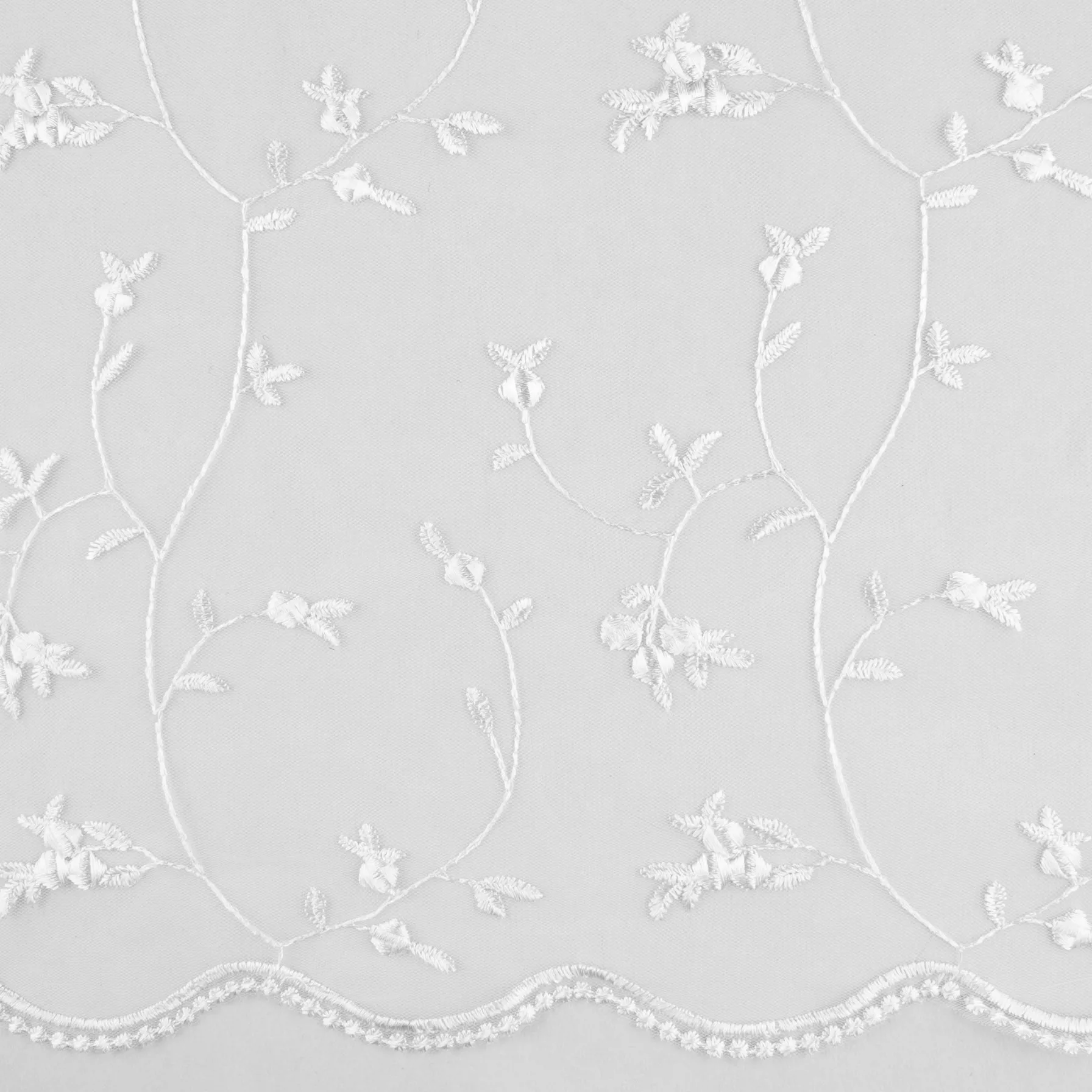 CHERIE Embroidered Mesh - Rose bud - White