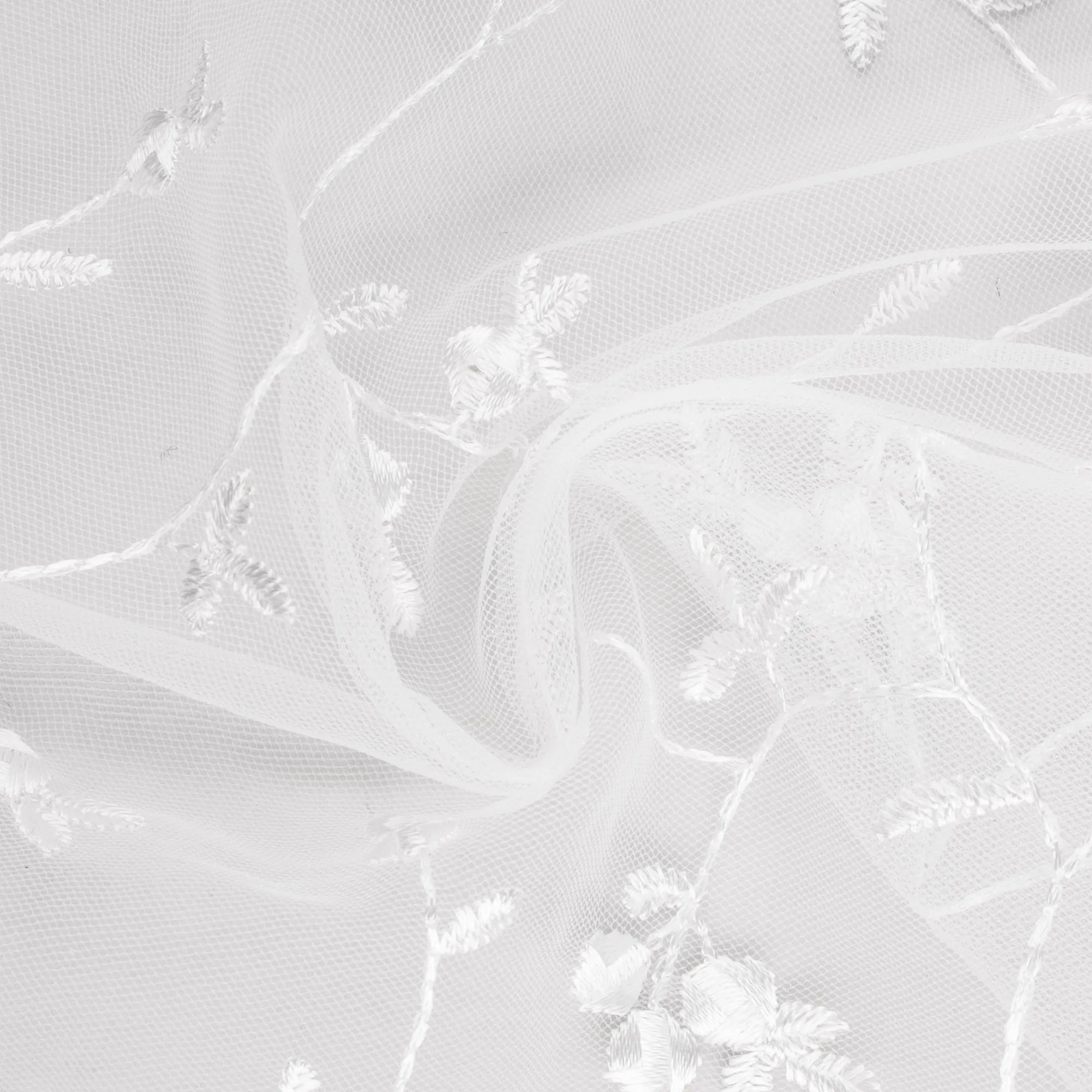 CHERIE Embroidered Mesh - Rose bud - White