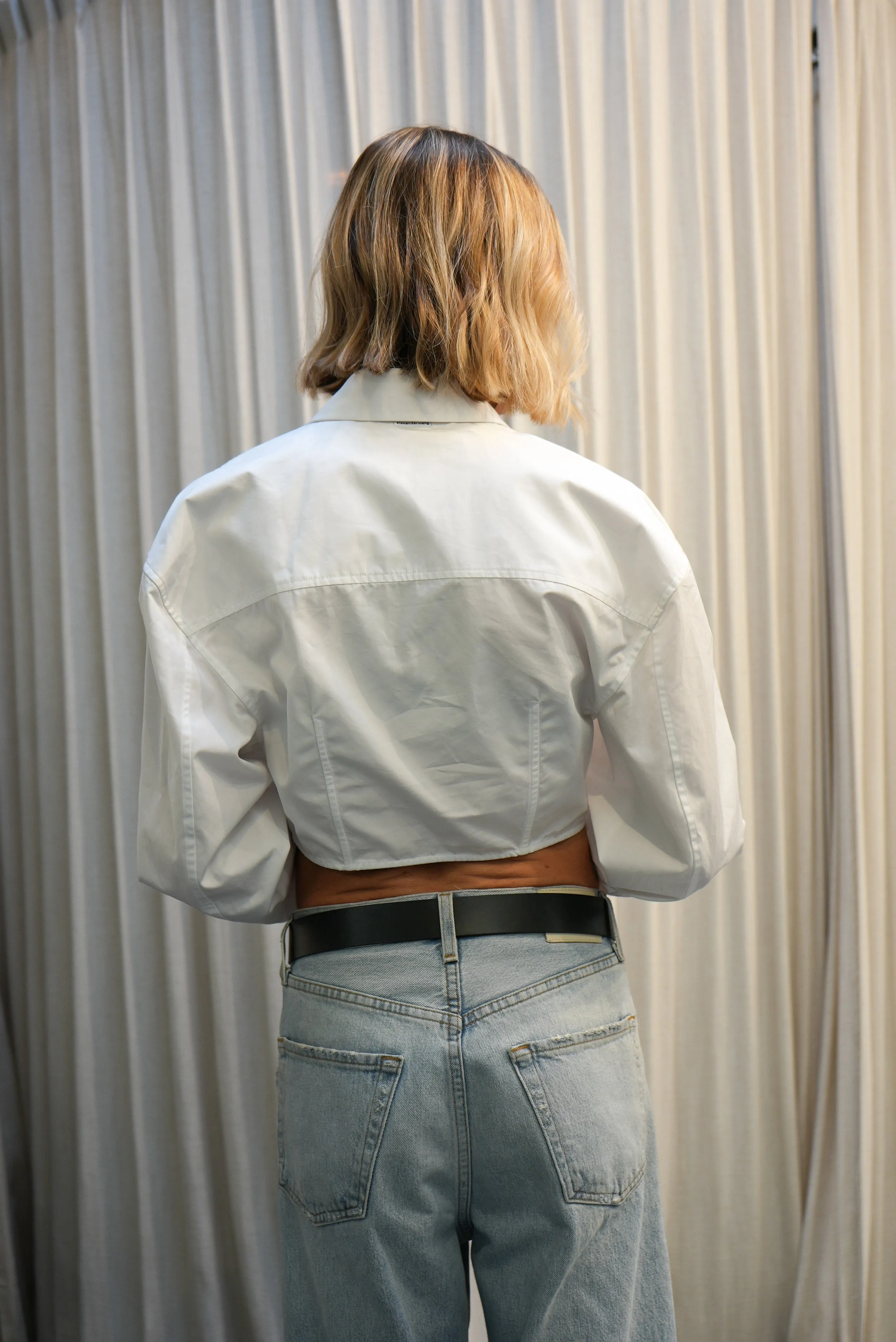CROPPED SHIRT WITH DIAMOND SHAPE HEM