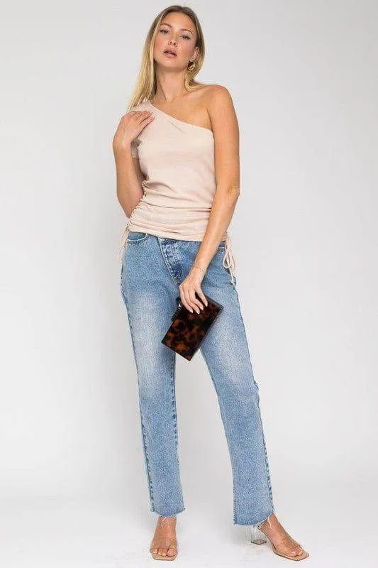 Gilli | One Shoulder Side Rushing Top