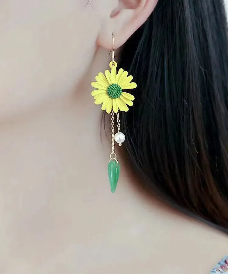 Modern Yellow Sterling Silver Overgild Pearl Little Daisy Drop Earrings LY8971