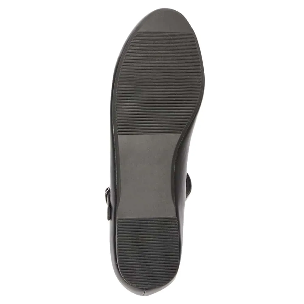 Sweet Flat in Black Smooth