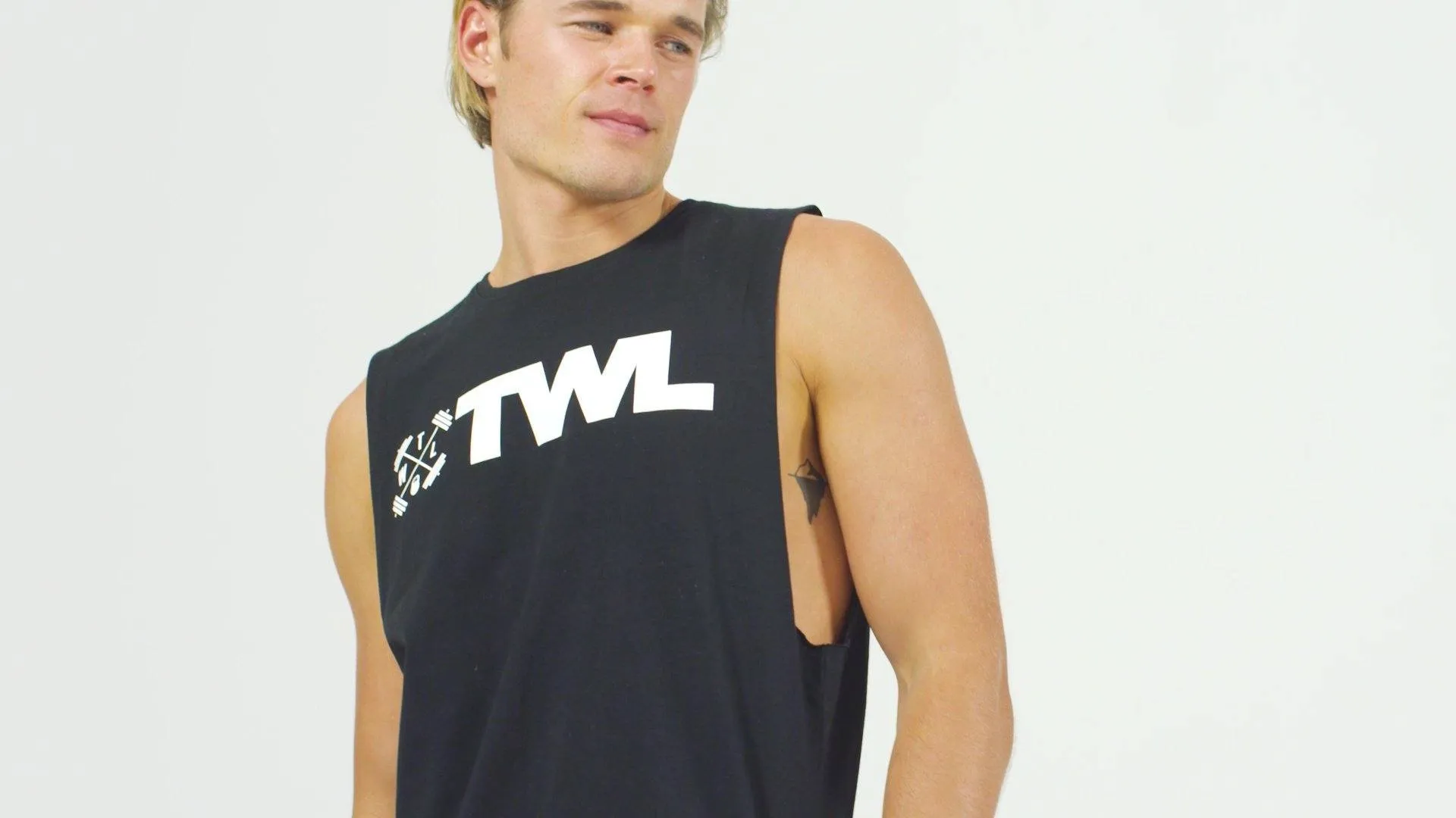 The WOD Life - Men's Classics Gunship Muscle Tank - Black/White