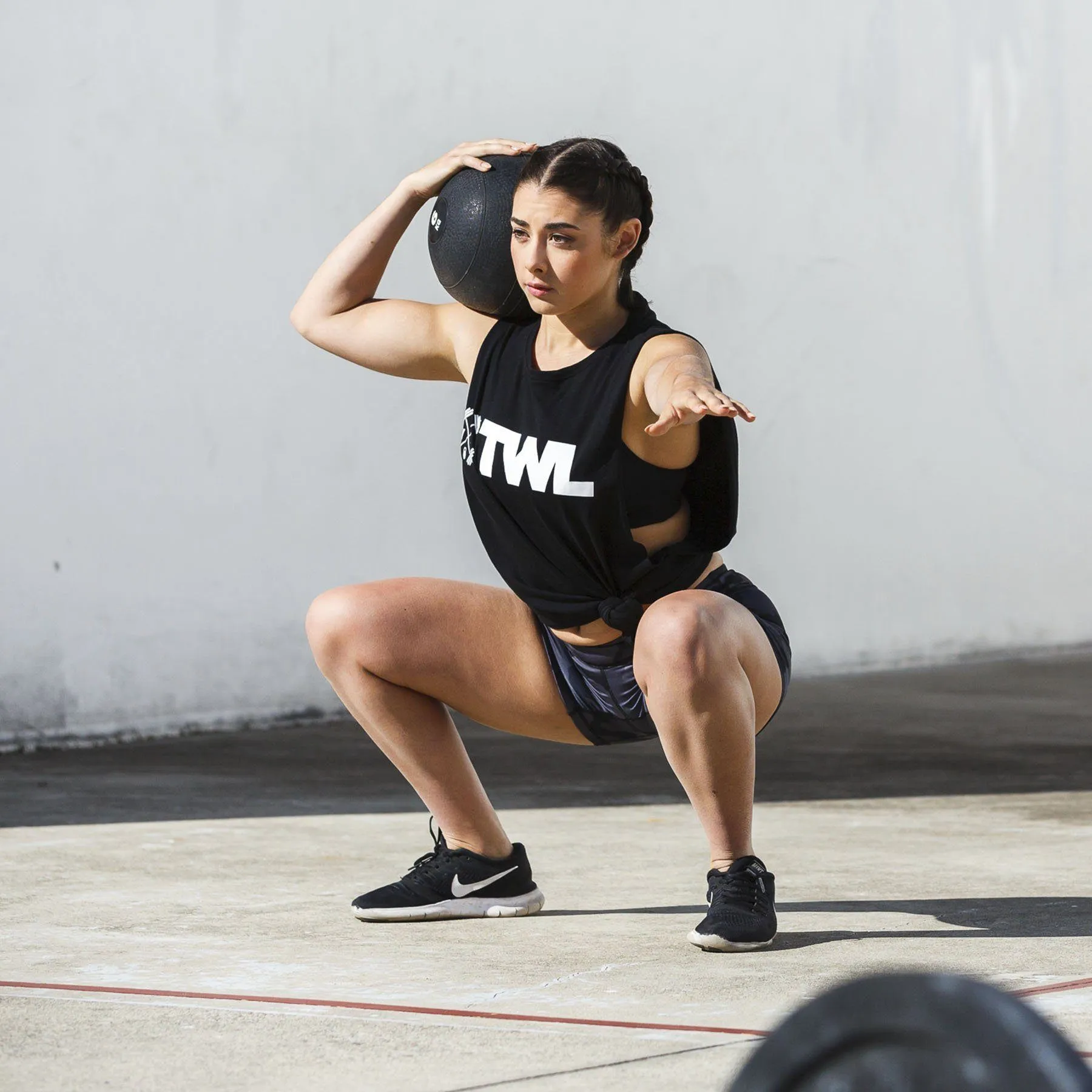 The WOD Life - Men's Classics Gunship Muscle Tank - Black/White