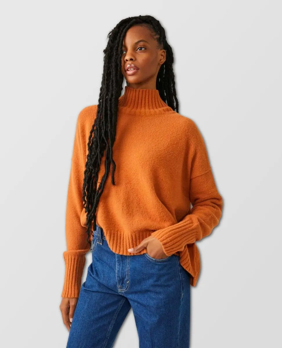 Vancouver Turtleneck Pumpkin Pie